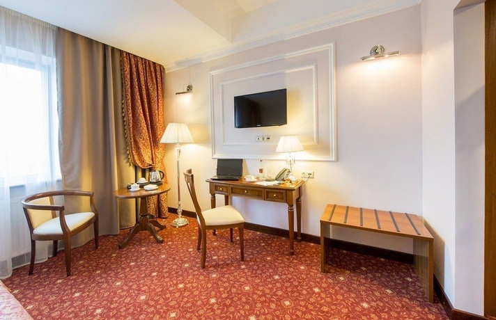 Imagen de los interiores del Hotel Ring Premier. Foto 11