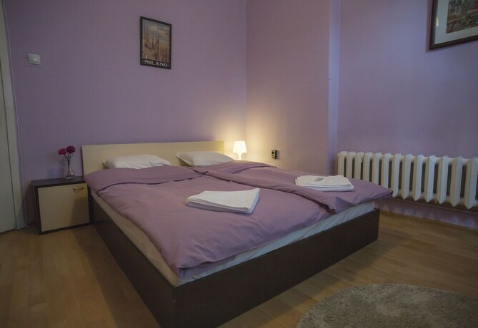 Imagen de la habitación del Hotel Ring, Sofia. Foto 19