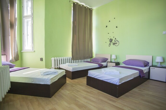 Imagen de la habitación del Hotel Ring, Sofia. Foto 20