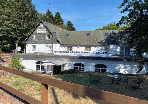 Imagen general del Hotel Ringhaus - Home of Silver Arrows. Foto 17