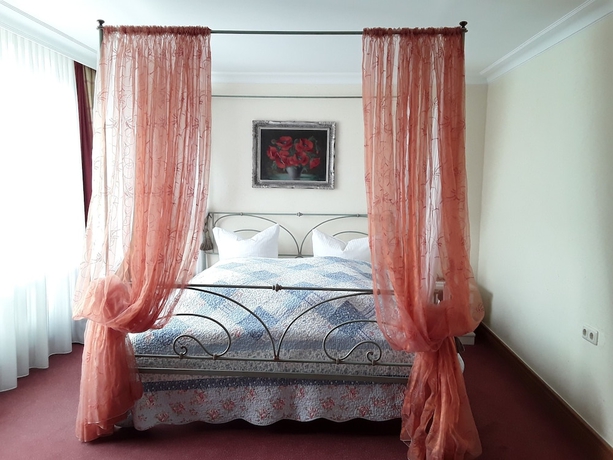 Imagen de la habitación del Hotel Ringhotel Alpenhof. Foto 8