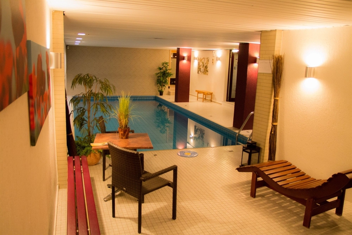 Imagen de la piscina del Hotel Ringhotel Drees. Foto 13
