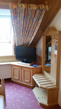 Imagen de la habitación del Hotel Ringhotel Forellenhof. Foto 11