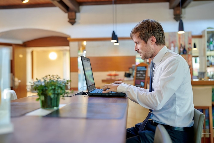 Imagen del bar/restaurante del Hotel Ringhotel Hasen Herrenberg. Foto 3