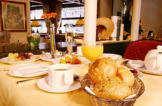 Imagen del bar/restaurante del Hotel Ringhotel Heilbronn. Foto 3