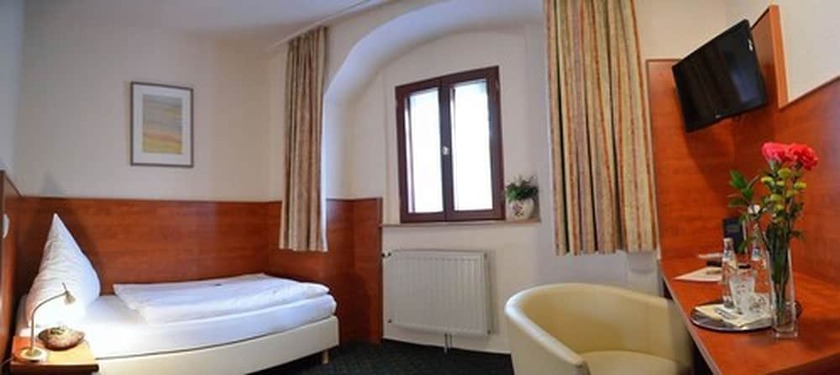 Imagen de la habitación del Hotel Ringhotel J&auml;gerhof. Foto 13