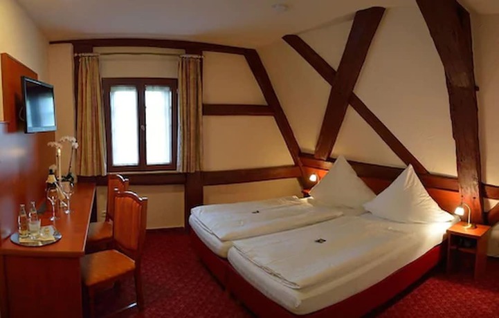 Imagen de la habitación del Hotel Ringhotel J&auml;gerhof. Foto 17