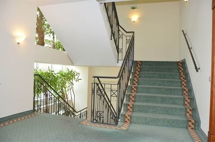 Imagen de los interiores del Hotel Ringhotel Kloevensteen. Foto 17