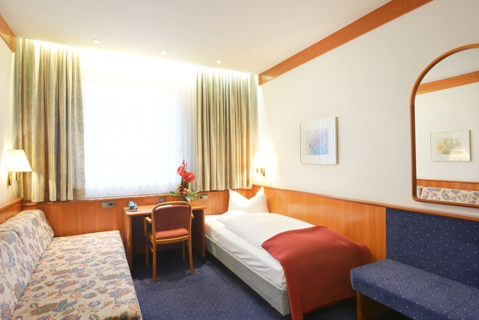 Imagen de la habitación del Hotel Ringhotel Loew's Merkur. Foto 9