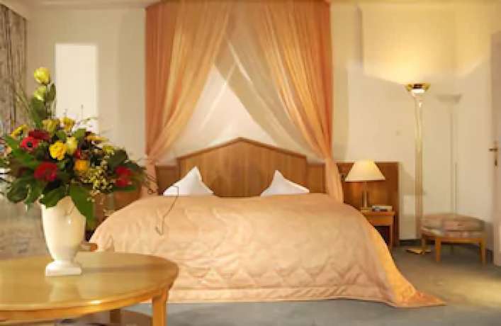 Imagen de la habitación del Hotel Ringhotel Resort Spa Hohe Wacht. Foto 13