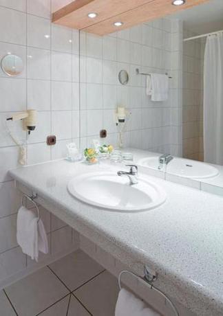 Imagen de la habitación del Hotel Ringhotel Roggenland. Foto 6