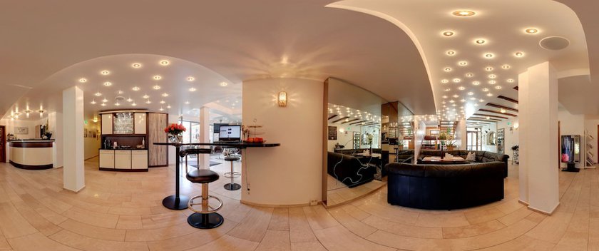 Imagen de los interiores del Hotel Ringhotel Schlossberg Neustadt. Foto 19