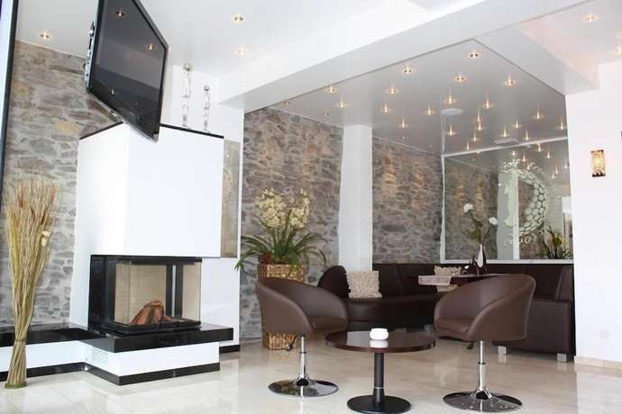 Imagen de los interiores del Hotel Ringhotel Schlossberg Neustadt. Foto 20