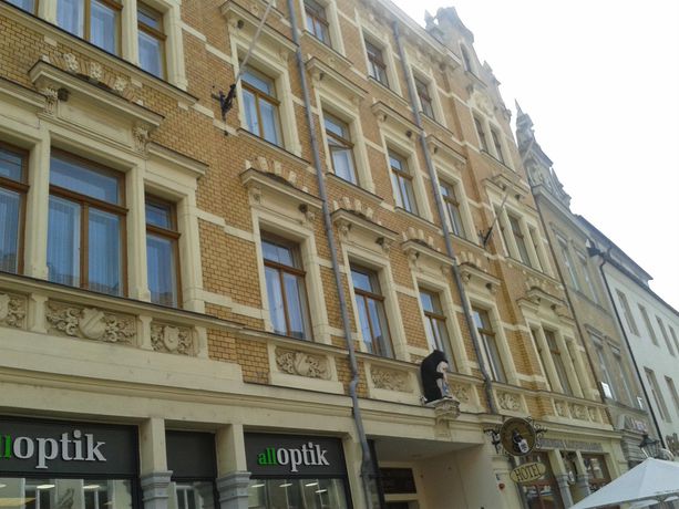 Imagen general del Hotel Ringhotel Schwarzer Baer. Foto 2