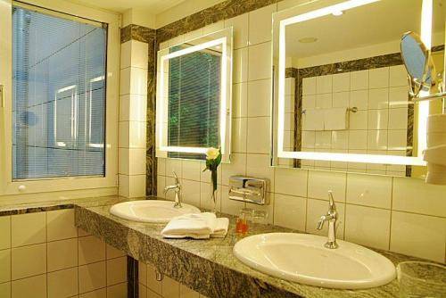 Imagen de la habitación del Hotel Ringhotel Waldhotel Heiligenhaus. Foto 14