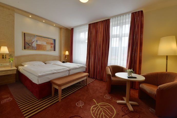 Imagen de la habitación del Hotel Ringhotel Wei&szlig;er Hirsch. Foto 4
