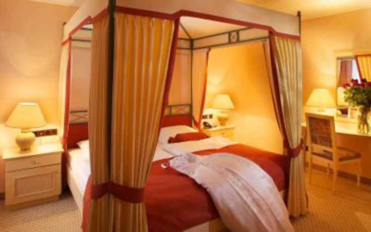 Imagen de la habitación del Hotel Ringhotel Wei&szlig;er Hirsch. Foto 6