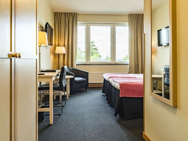 Imagen de la habitación del Hotel Ringsj&ouml;strand Hotell. Foto 18