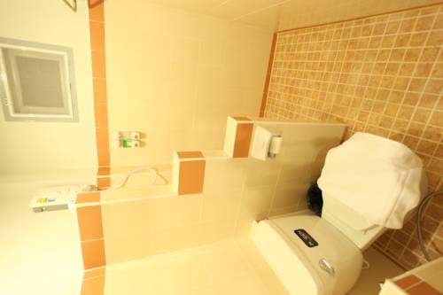 Imagen de la habitación del Hotel Rinlada House. Foto 14