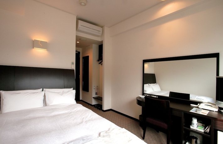 Imagen de la habitación del Hotel R-inn Ayabe. Foto 4