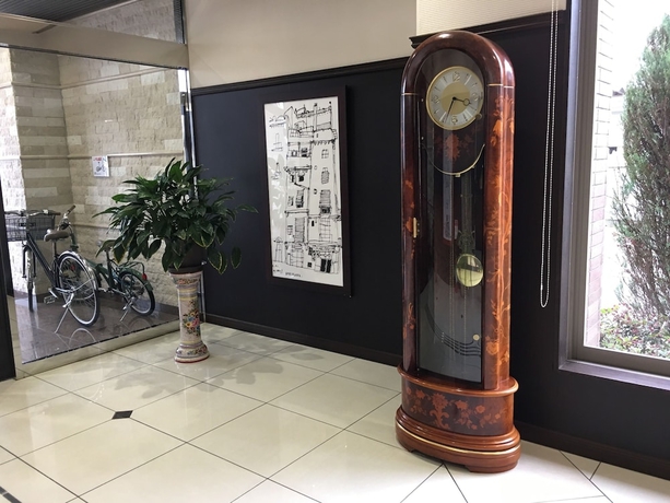 Imagen de los interiores del Hotel R-inn Ayabe. Foto 11