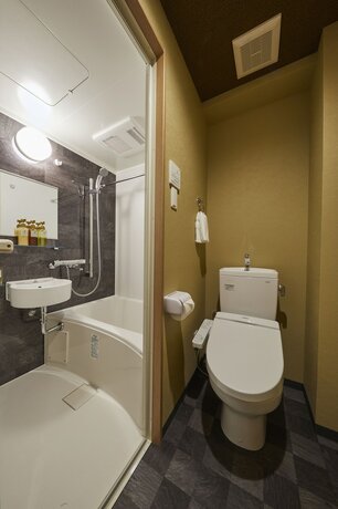 Imagen de la habitación del Hotel Rinn Gojo Omiya. Foto 16