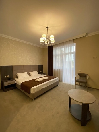 Imagen de la habitación del Hotel Rinn Rise. Foto 14