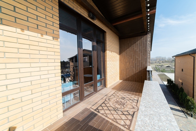 Imagen de la habitación del Hotel Rinn Rise. Foto 17