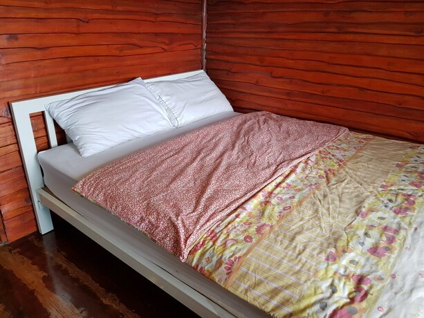 Imagen de la habitación del Hotel Rinnapat Khao Kho. Foto 12