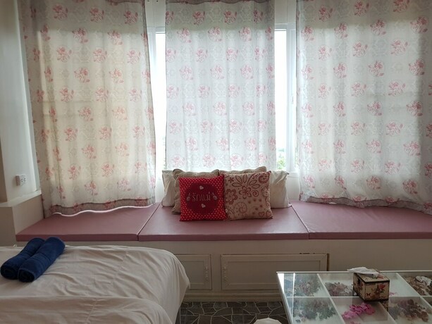 Imagen de la habitación del Hotel Rinnapat Khao Kho. Foto 17