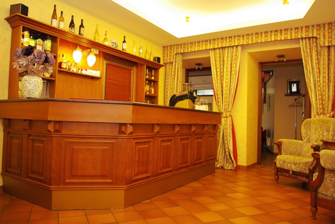 Imagen de los interiores del Hotel Rinno. Foto 11