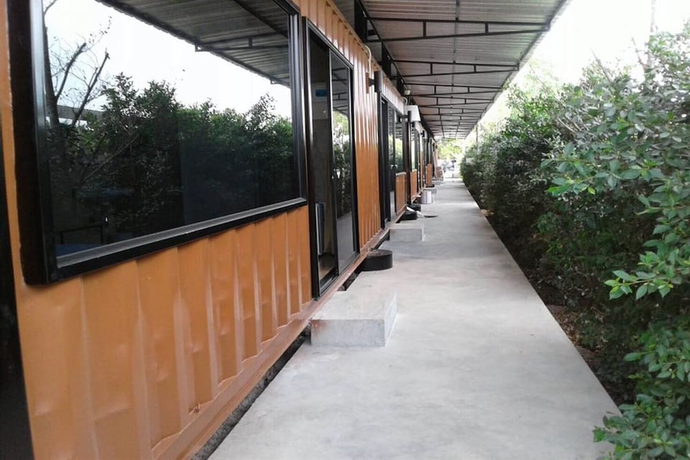 Imagen de los exteriores del Hotel Rintara Riverside Resort. Foto 11