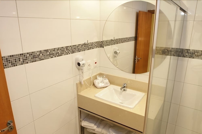 Imagen de la habitación del Hotel Rio Aeroporto Galeão. Foto 17