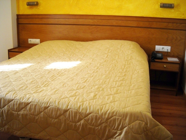 Imagen de la habitación del Hotel Rio Athens. Foto 7