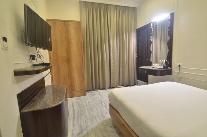 Imagen de la habitación del Hotel Rio Benaras. Foto 3