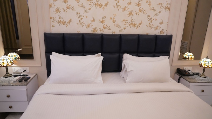 Imagen de la habitación del Hotel Rio Benaras. Foto 7