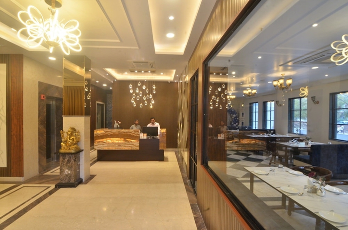 Imagen de los interiores del Hotel Rio Benaras. Foto 16