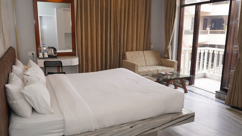 Imagen de la habitación del Hotel Rio Benaras. Foto 11