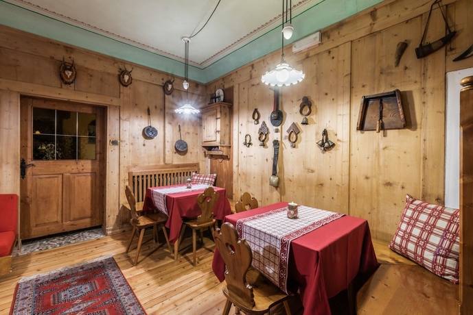 Imagen de los interiores del Hotel Rio Bianco. Foto 17