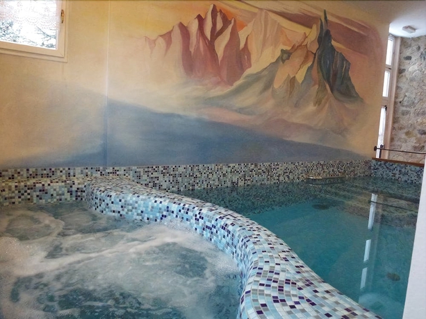 Imagen de la piscina del Hotel Rio Bianco. Foto 19