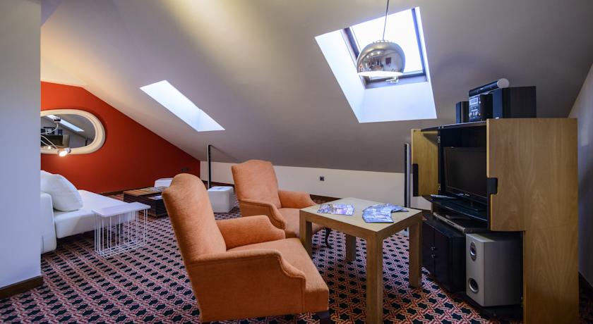 Imagen general del Hotel Rio Cea. Foto 3