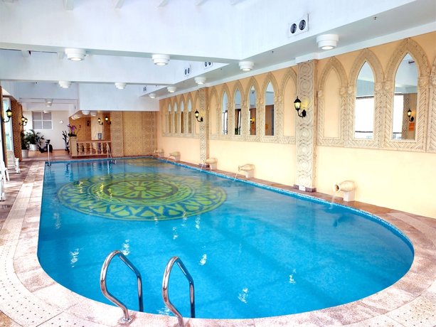 Imagen de la piscina del Hotel Rio, Centro de Macao. Foto 17