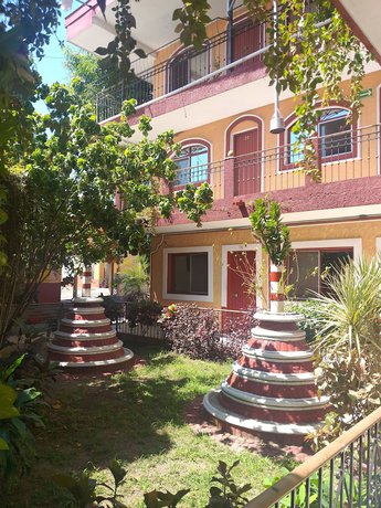 Imagen de los exteriores del Hotel Rio Colima. Foto 17