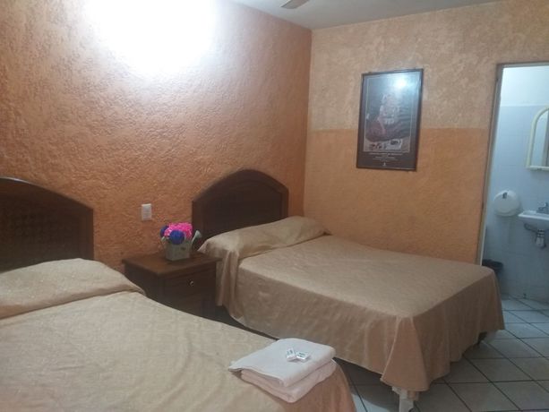 Imagen de la habitación del Hotel Rio Colima. Foto 15