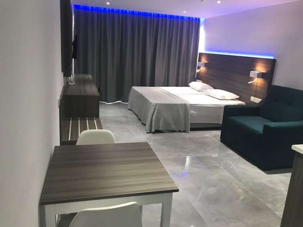 Imagen de la habitación del Hotel Rio Gardens. Foto 1