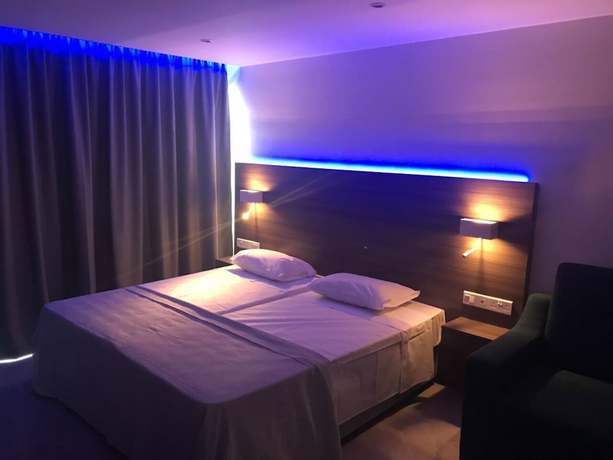 Imagen de la habitación del Hotel Rio Gardens. Foto 6