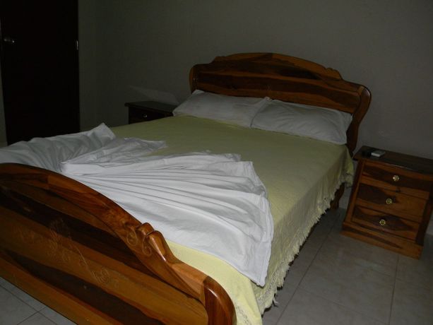 Imagen de la habitación del Hotel Rio Guayas. Foto 15