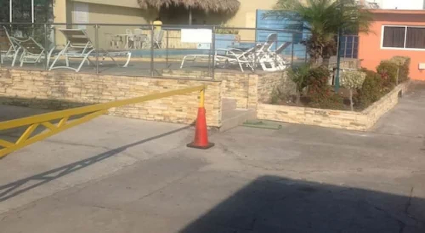 Imagen de los exteriores del Hotel Rio Inn, Veracruz. Foto 7