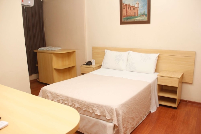 Imagen de la habitación del Hotel Rio Jord&atilde;o. Foto 10