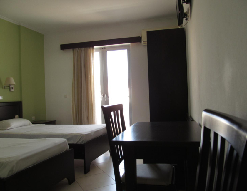 Imagen general del Hotel Rio, KARDAMENA. Foto 6